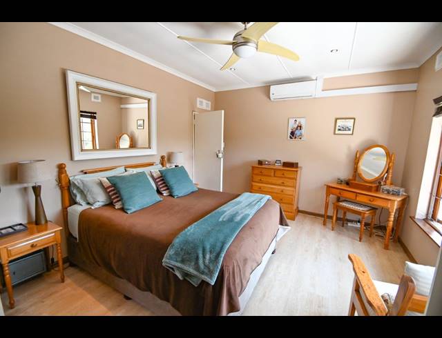 4 BEDROOM SEMI DETACHED RENTED IN CHILTERN HILLS